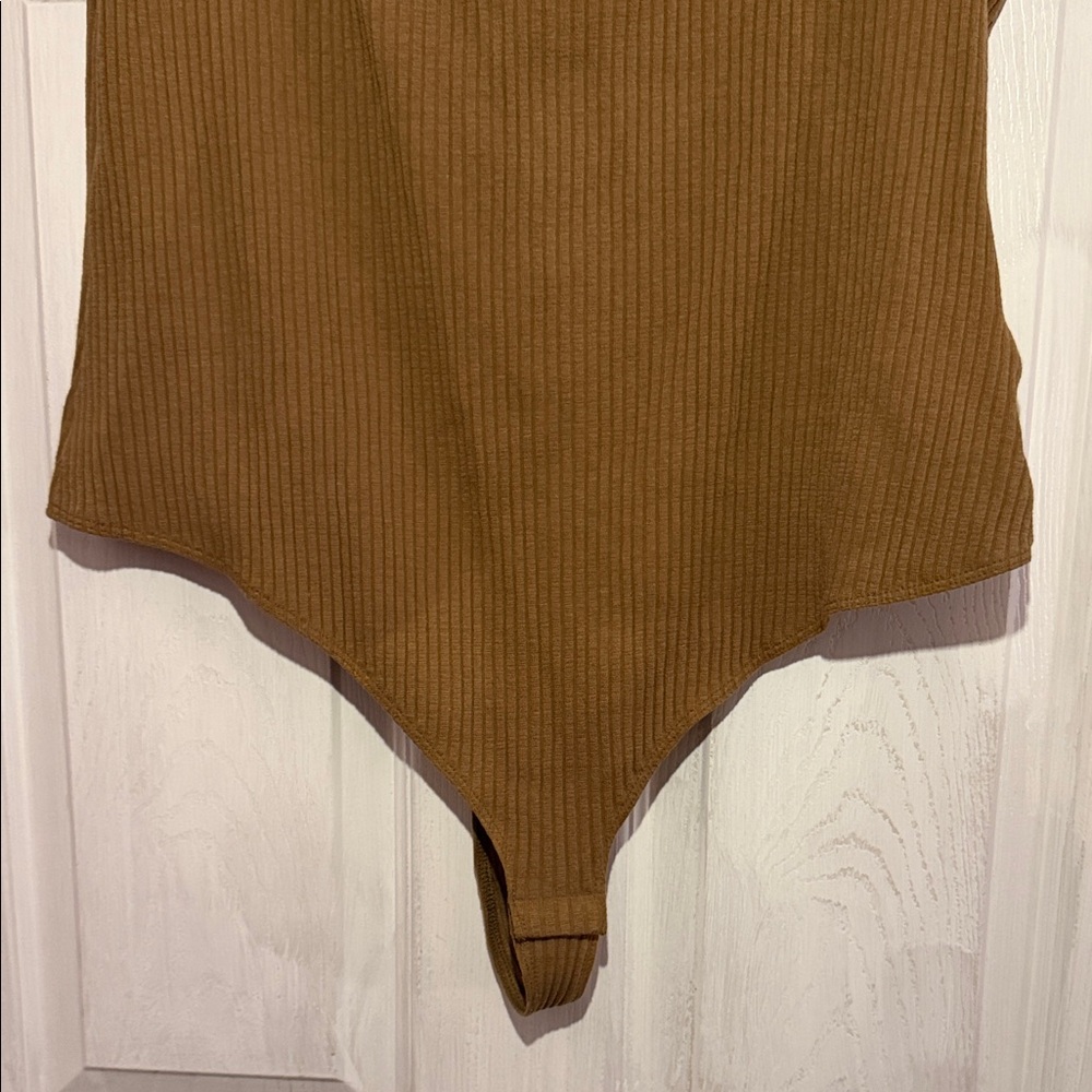 H&M Ribbed Short Sleeve Bodysuit - Brown - Picture 3 of 6